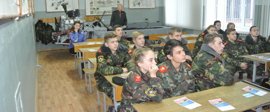 Вручение кадету сертификата на категорию «А1»