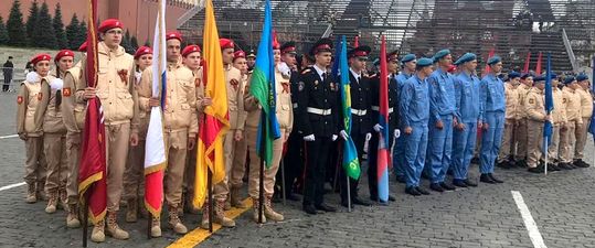 Тверские юнармейцы приняли участие в празднике, посвященном Дню ВДВ